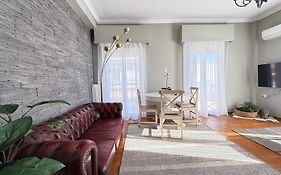 Suite 2 Bedrooms